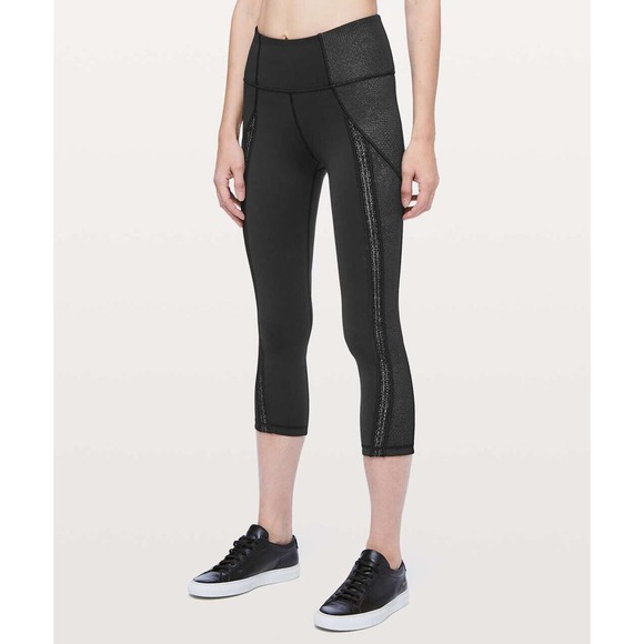 Lululemon Pants - Lululemon Power Lines Crop Pant 21" Black Stretch Wicking Women's Size 8